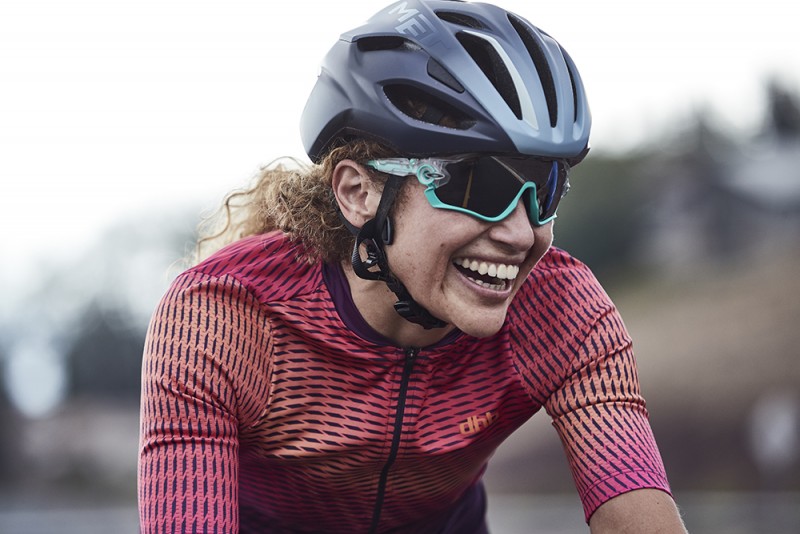 راهنمای خرید عینک دوچرخه سواری